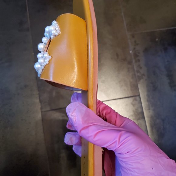 Fashion 'Pearl' Sandals - Picture 5 of 7